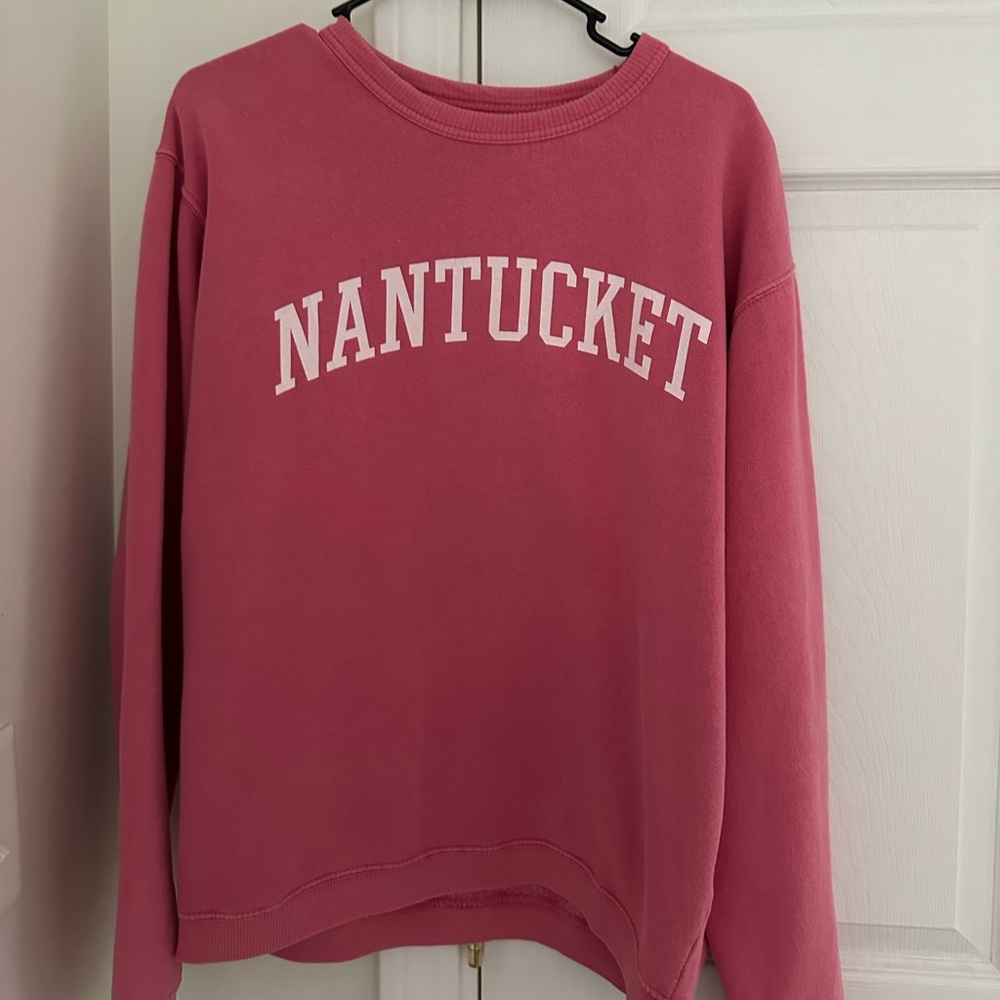 nantucket crew neck